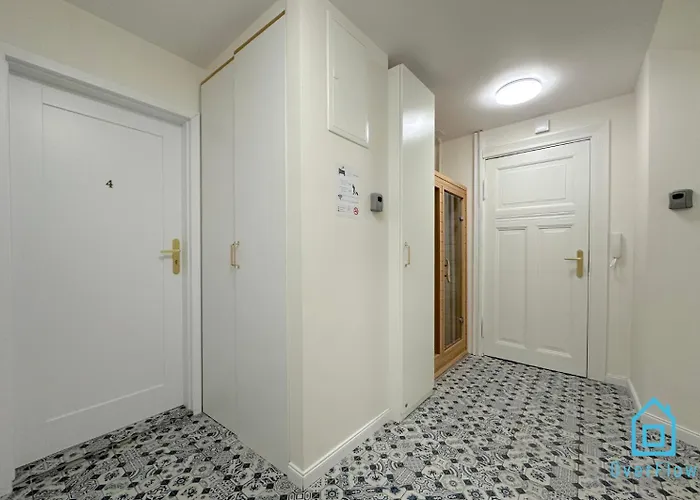 Apartman Seredino Blue Apartment- Modern Comfort In A Quiet Location, 5 Minutes To Old Town & Seaside *